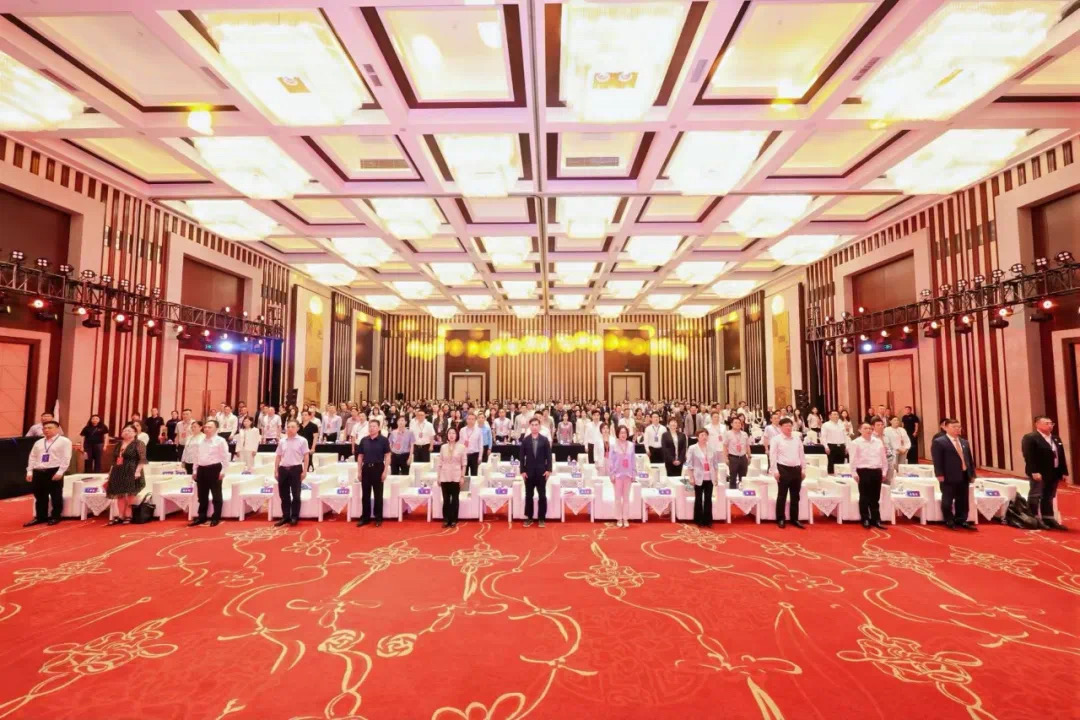 南京青年企业家联合会换届大会在宁隆重召开   江苏国民资管荣获两项大奖